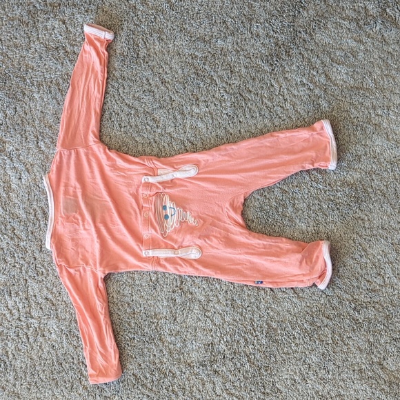 Kickee Pants button up sleeper in Size 3 to 6 months - Picture 2 of 2